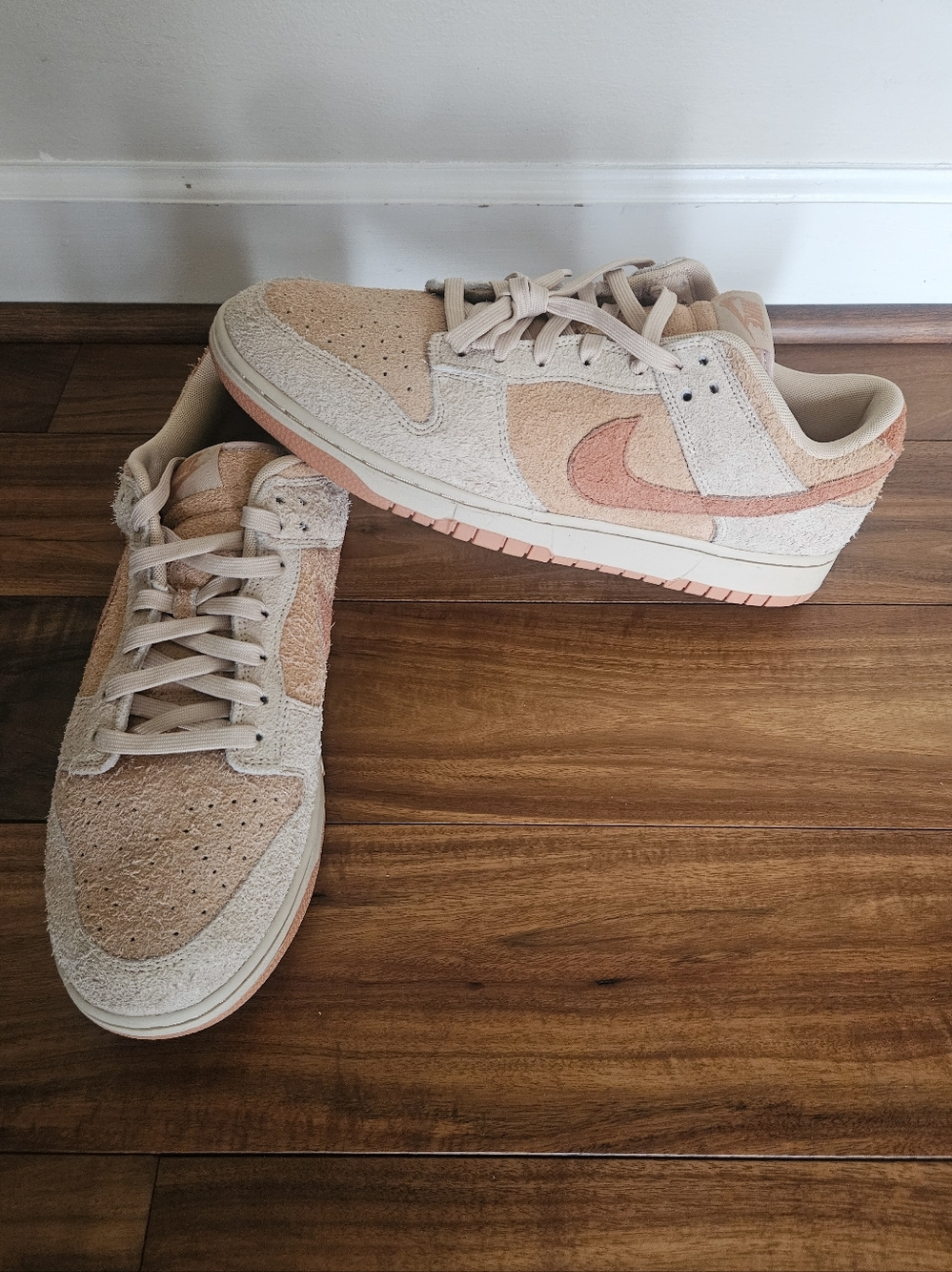 NWOT Nike Dunk Low